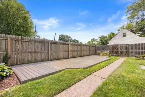 2583 E 38th St, Lorain, OH 44055 photo 32