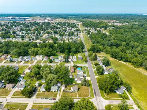 2583 E 38th St, Lorain, OH 44055 photo 37
