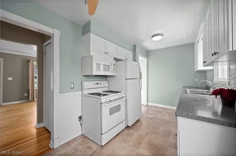 2583 E 38th St, Lorain, OH 44055 photo 13