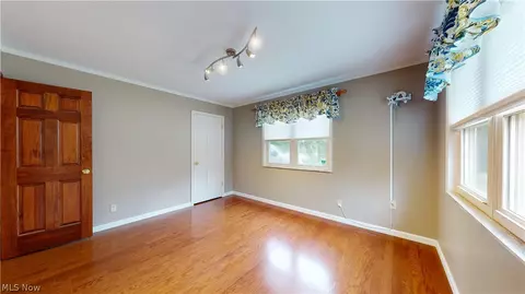 Bedroom - 30 Lakeview Dr, Vincent, OH 45784 photo 3 of 6