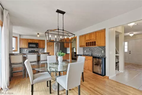 Dining - 4374 Pletzer Blvd, Rootstown, OH 44272 photo 2 of 5