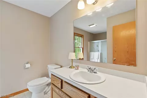 Bath - 4374 Pletzer Blvd, Rootstown, OH 44272 photo 5 of 5