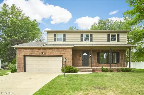 4368 Norona Dr, Cuyahoga Falls, OH 44224