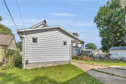 270 Pasadena, Elyria, OH 44035 photo 6