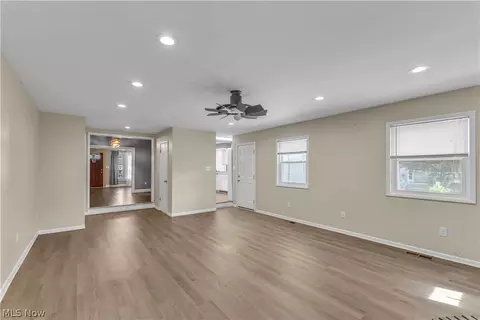 270 Pasadena, Elyria, OH 44035 photo 10