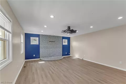 270 Pasadena, Elyria, OH 44035 photo 8