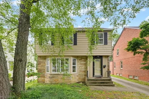 2345 Charney Rd, University Heights, OH 44118