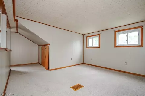 Bedroom - 262 E 323rd St, Willowick, OH 44095 photo 12 of 13