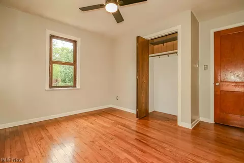 Bedroom - 262 E 323rd St, Willowick, OH 44095 photo 7 of 13