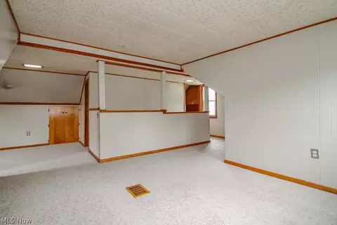 Living - 262 E 323rd St, Willowick, OH 44095 photo 6 of 6