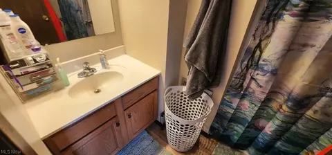 245 7th St, Elyria, OH 44035 photo 9