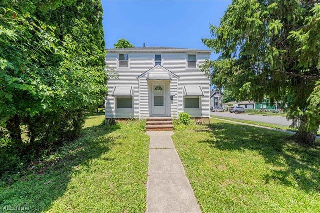 19211 Mohican Ave, Cleveland, OH 44119