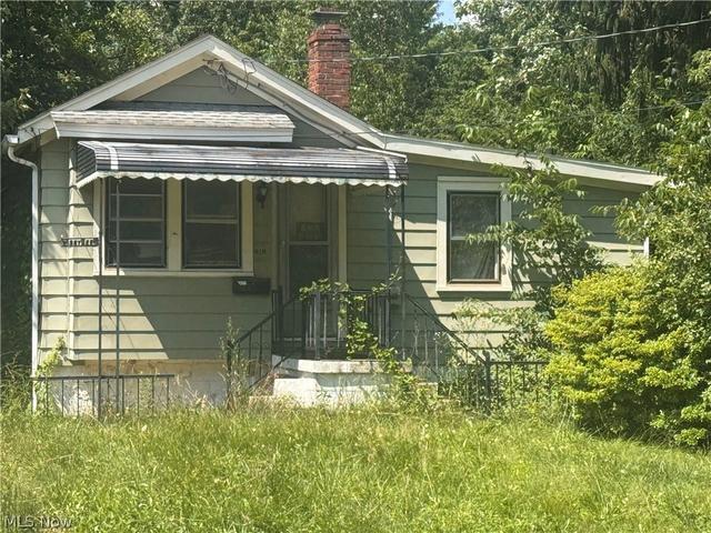 1561 Simcoe Ave, Akron, OH 44305