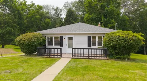 315 Nimitz Ave, Wintersville, OH 43953