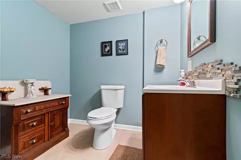 Bath - 6529 Harness Cir NE, Canton, OH 44721 photo 2 of 2