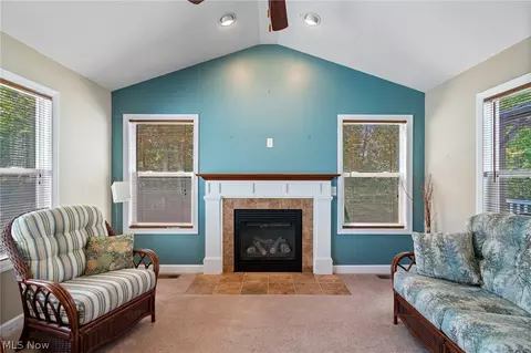 Living - 6529 Harness Cir NE, Canton, OH 44721 photo 4 of 4