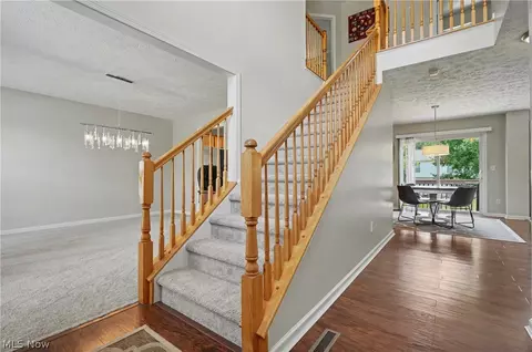 63 Creekledge Ln, Copley, OH 44321 photo 6