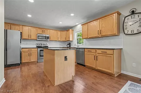 63 Creekledge Ln, Copley, OH 44321 photo 14