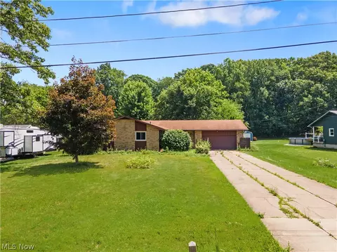 5231 Donner Dr, Clinton, OH 44216