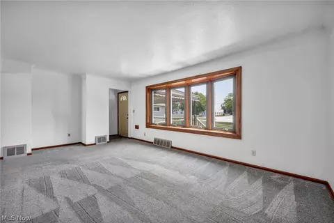 Living - 3929 E 365th St, Willoughby, OH 44094 photo 2 of 5
