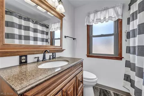 Bath - 3929 E 365th St, Willoughby, OH 44094 photo 1 of 4