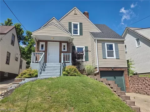 239 Hollywood Blvd, Steubenville, OH 43952