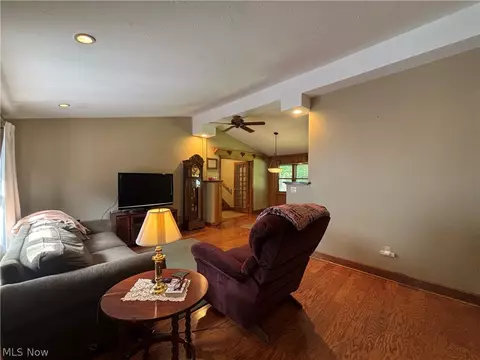 Living - 385 Cochran Rd, Aurora, OH 44202 photo 4 of 4