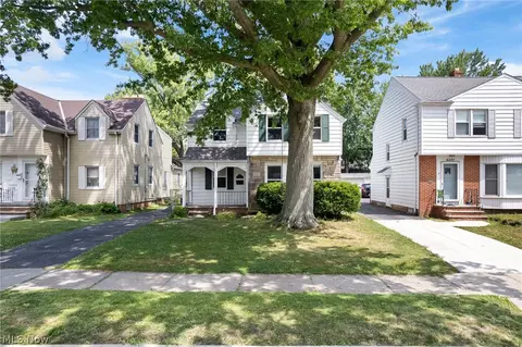 4493 Groveland Rd, University Heights, OH 44118