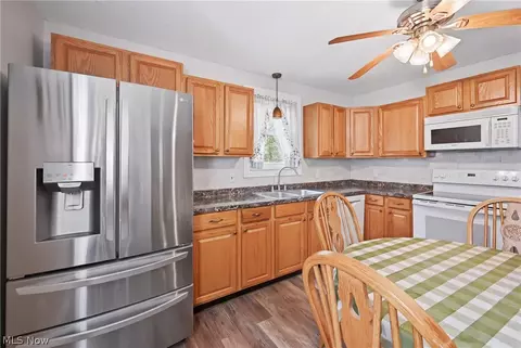 308 E Washington St, Lisbon, OH 44432 photo 3