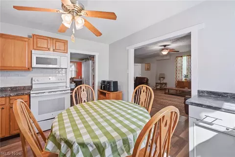 308 E Washington St, Lisbon, OH 44432 photo 4
