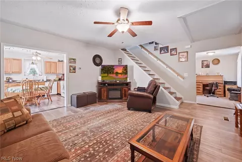 308 E Washington St, Lisbon, OH 44432 photo 9