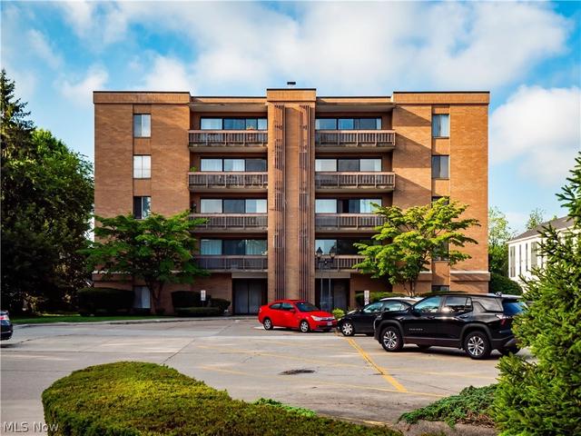 22555 Center Ridge Rd #202, Rocky River, OH 44116