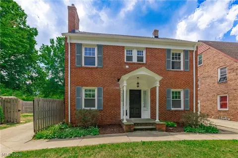 18526 Scottsdale Blvd, Shaker Heights, OH 44122