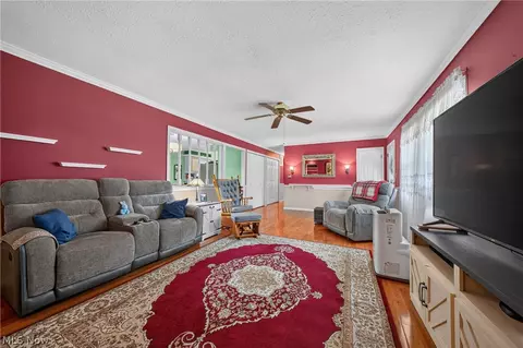 6045 S Mcnutt Ave, Ashtabula, OH 44004 photo 8