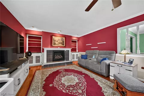 6045 S Mcnutt Ave, Ashtabula, OH 44004 photo 9