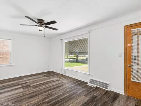 Living - 294 E 264th St, Euclid, OH 44132 photo 4 of 5
