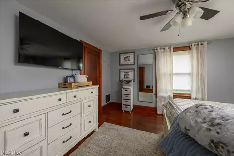 Bedroom - 314 E 13th St, Dover, OH 44622 photo 4 of 4
