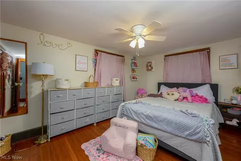 Bedroom - 314 E 13th St, Dover, OH 44622 photo 2 of 4