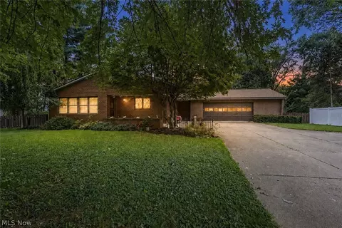 515 S Silver St, Louisville, OH 44641