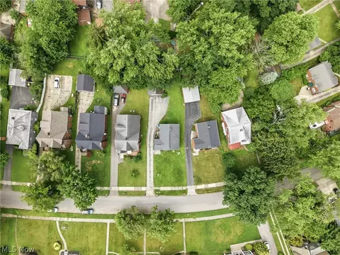4230 Chester Dr, Boardman, OH 44512 photo 33
