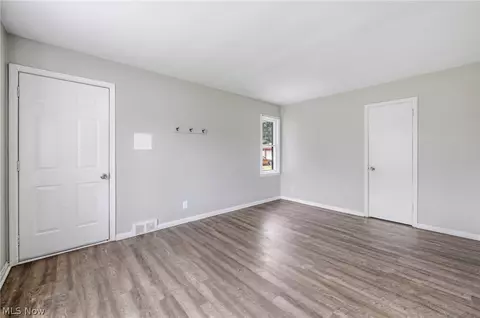 4230 Chester Dr, Boardman, OH 44512 photo 4
