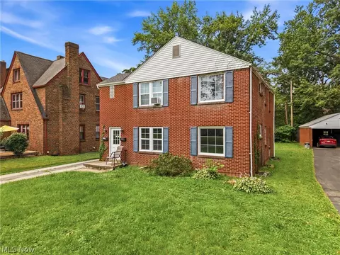 4230 Chester Dr, Boardman, OH 44512 photo 2