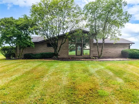 2685 Kenyon Ave NW, Massillon, OH 44647