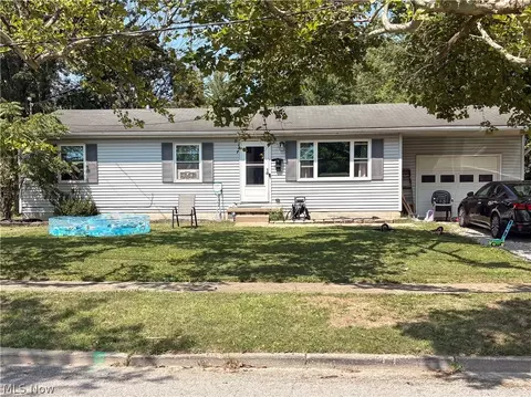 26 Edison St, Oberlin, OH 44074