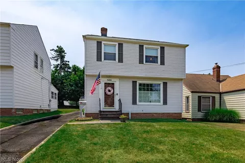 9408 S Highland Ave, Garfield Heights, OH 44125