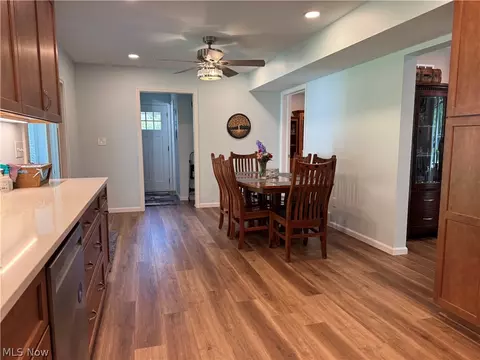 1127 Maple Ave, Madison, OH 44057 photo 10