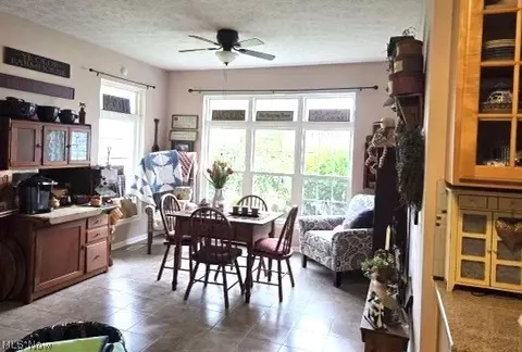 Dining - 349 Springbrook Cir, Elyria, OH 44035 photo 1 of 1