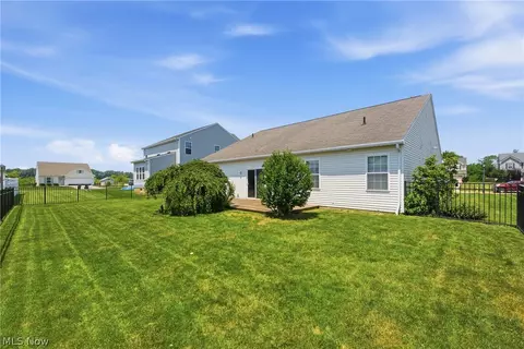 Exterior - 349 Springbrook Cir, Elyria, OH 44035 photo 2 of 3