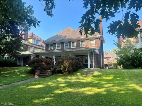 1017 East Blvd, Cleveland, OH 44108