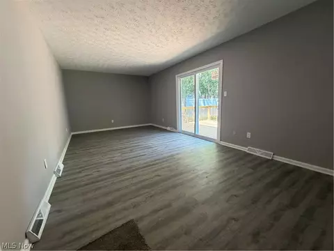 7619 Red Fox Dr, Boardman, OH 44512 photo 12
